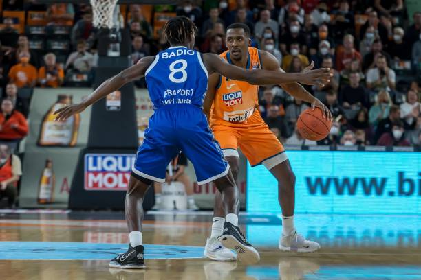 支英超与欧 支英超与欧